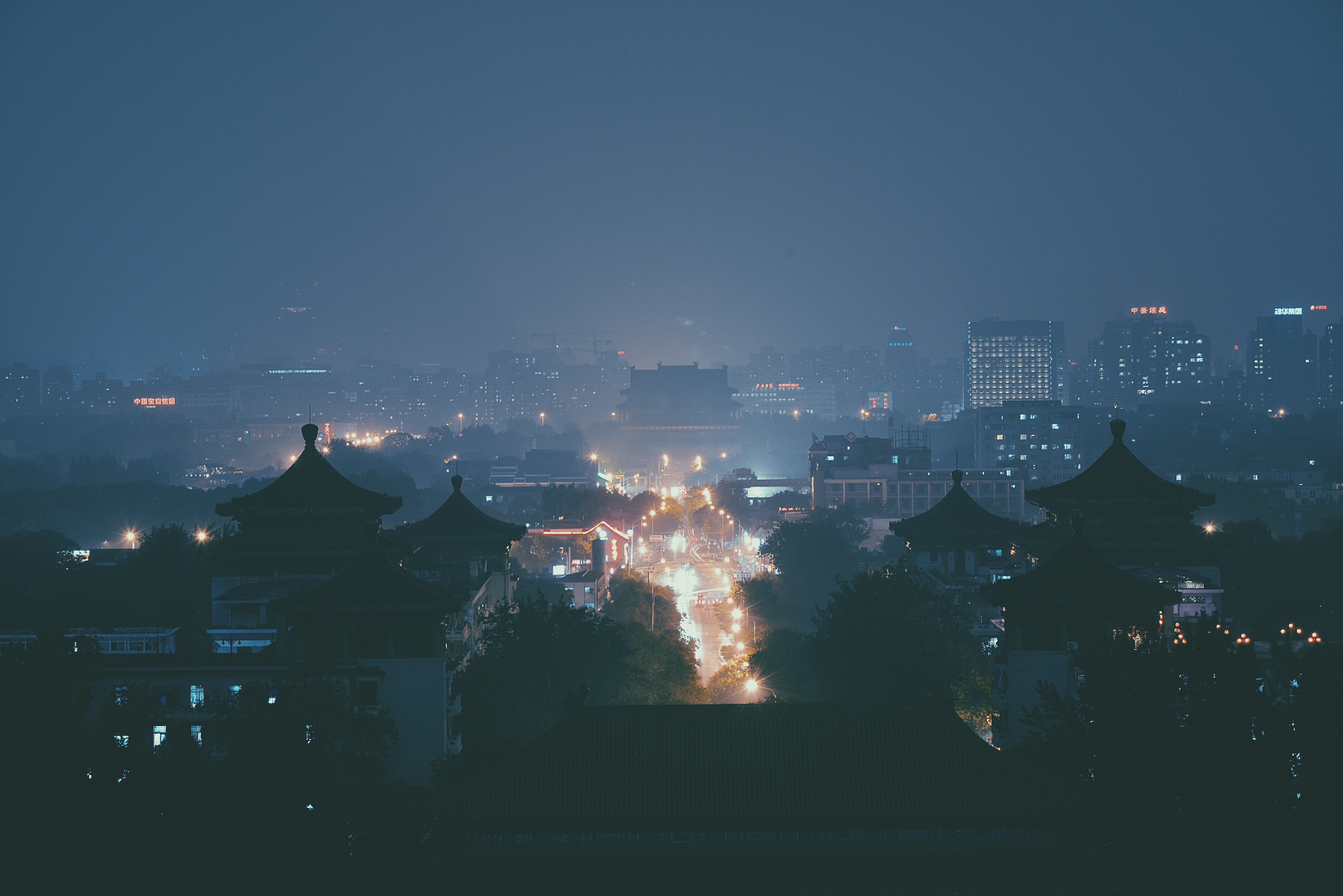 A landscape image of the Tokyo bay's skyline